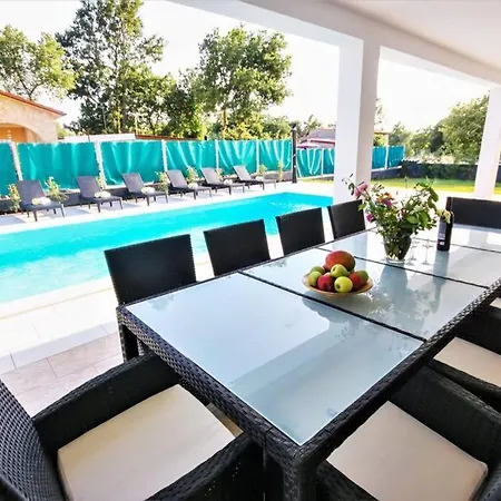 New With Pool