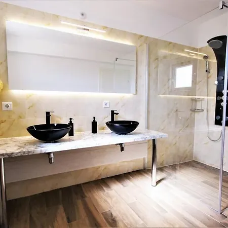 New With Pool Villa Barbariga